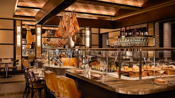 Restaurants sales at encore